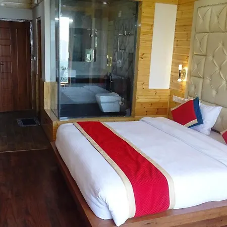 Humble Holiday Home Kufri S H I M L A With Lawn And Amazing View Exterior photo