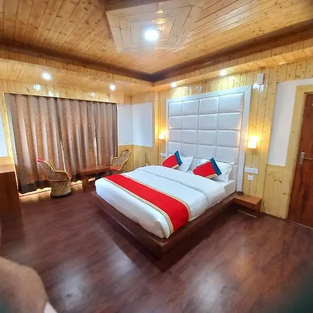 Humble Holiday Home Kufri S H I M L A With Lawn And Amazing View Exterior photo